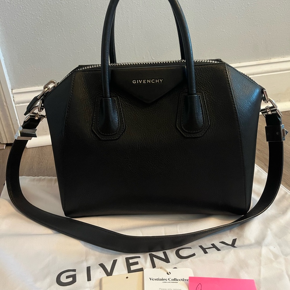 Givenchy Antigona Small